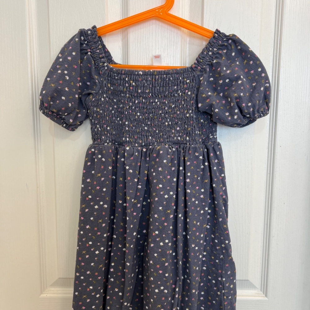Cat & Jack Spring Floral Puff sleeve Dress in blue size 6/6X flowy Summer Dress